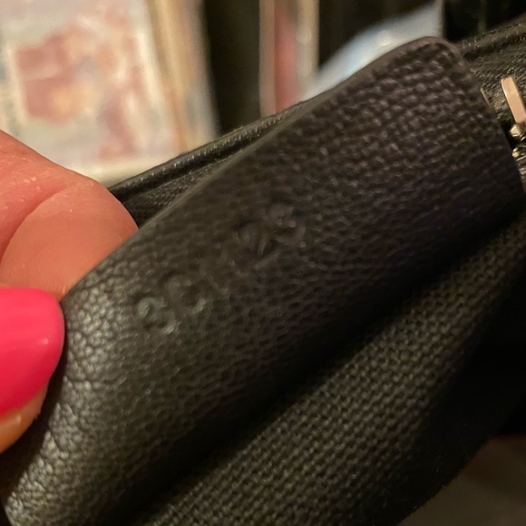 Givenchy Antigona goat leather medium satchel - Picture 8 of 12